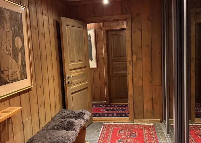 Large With Beautiful View In Chalet